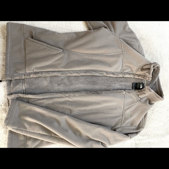 Grey Fleece North Face Jacket - Picture 2 of 7